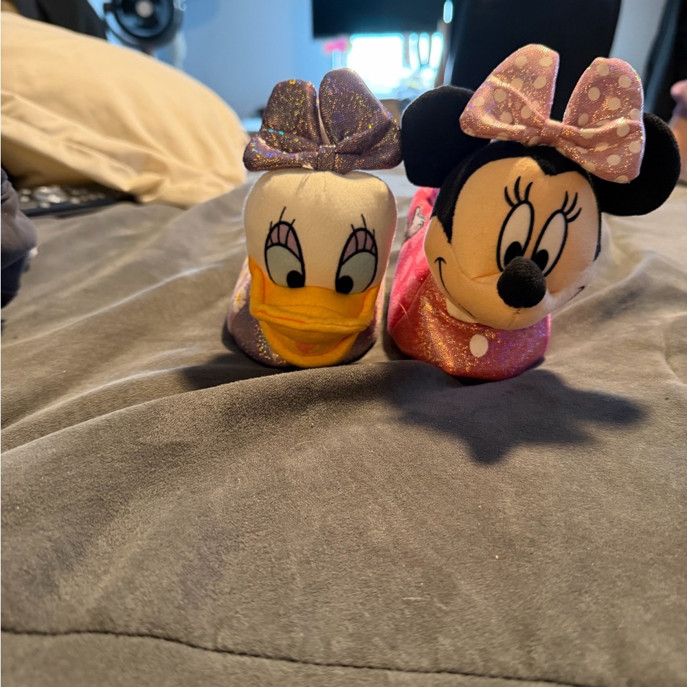 Disney Plush Slippers - Minnie Mouse & Daisy Duck (Pink & Purple)